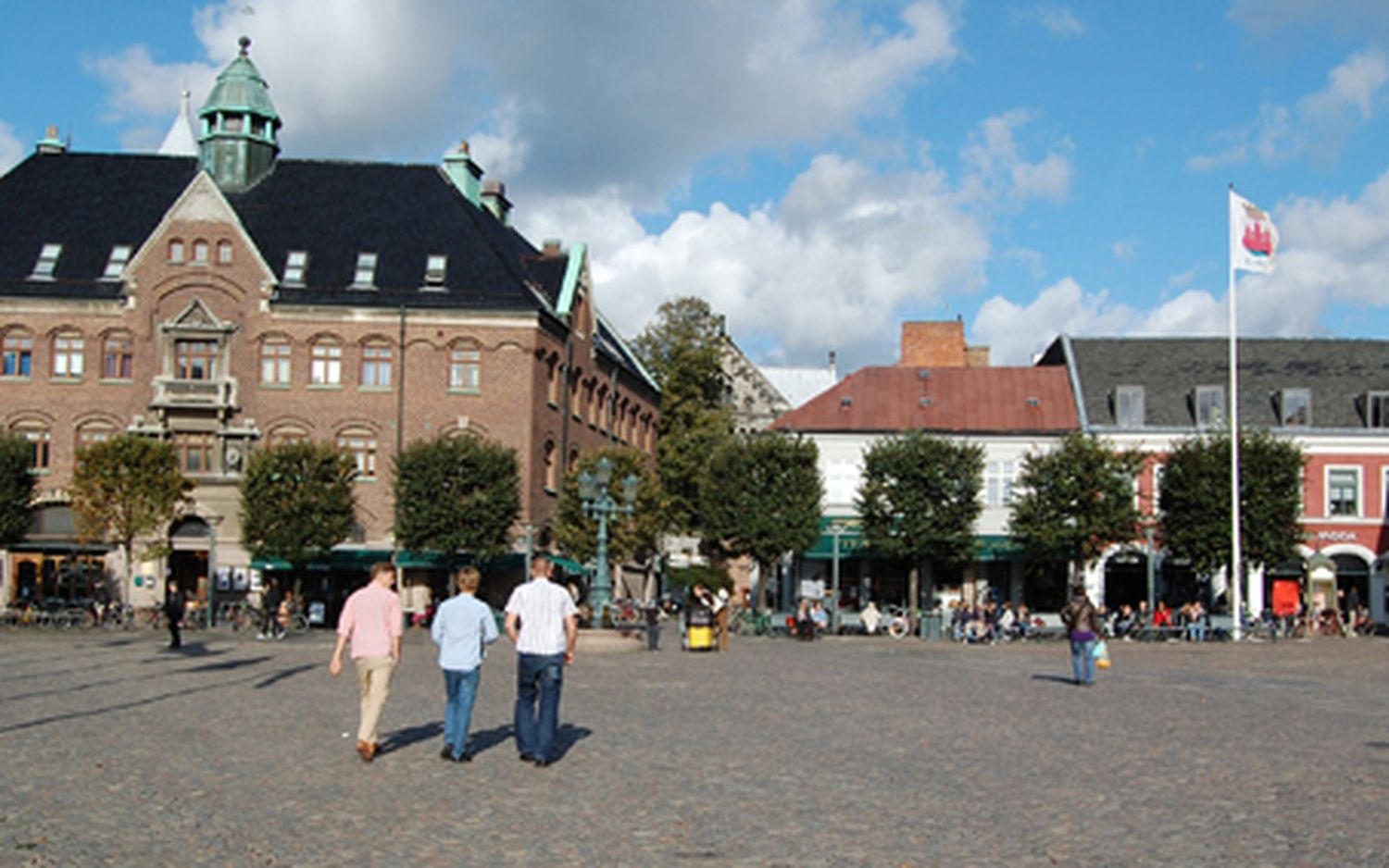 Torg med äldre bebyggelse i centrala Lund